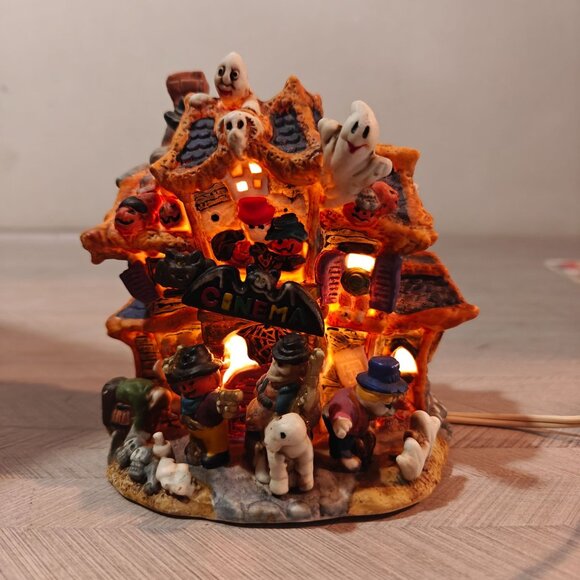 Vintage Haunted Cinema Halloween Spooky Ceramic Light Up House - Picture 2 of 8